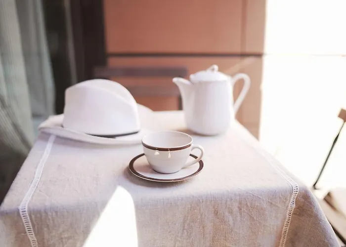 Bed In Bo Saragozza 招待所