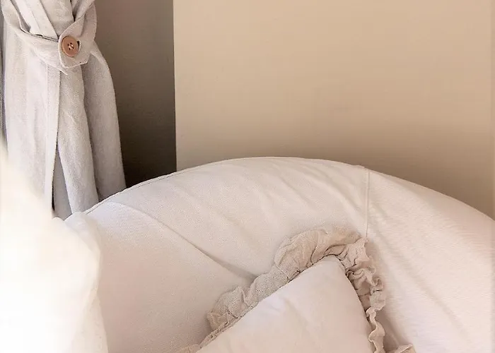 Bed In Bo Saragozza 게스트하우스 볼로냐