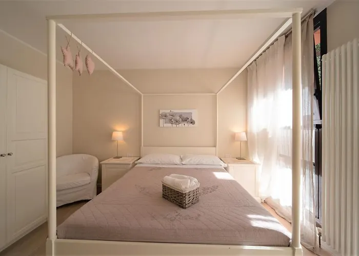 Bed In Bo Saragozza 3* 博洛尼亚