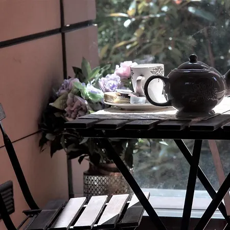 Bed In Bo Saragozza Πανσιόν Μπολόνια