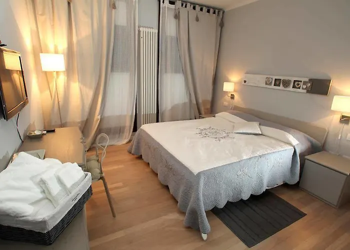 Bed In Bo Saragozza בית הארחה בולוניה