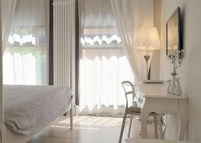 Bed In Bo Saragozza בית הארחה 3*